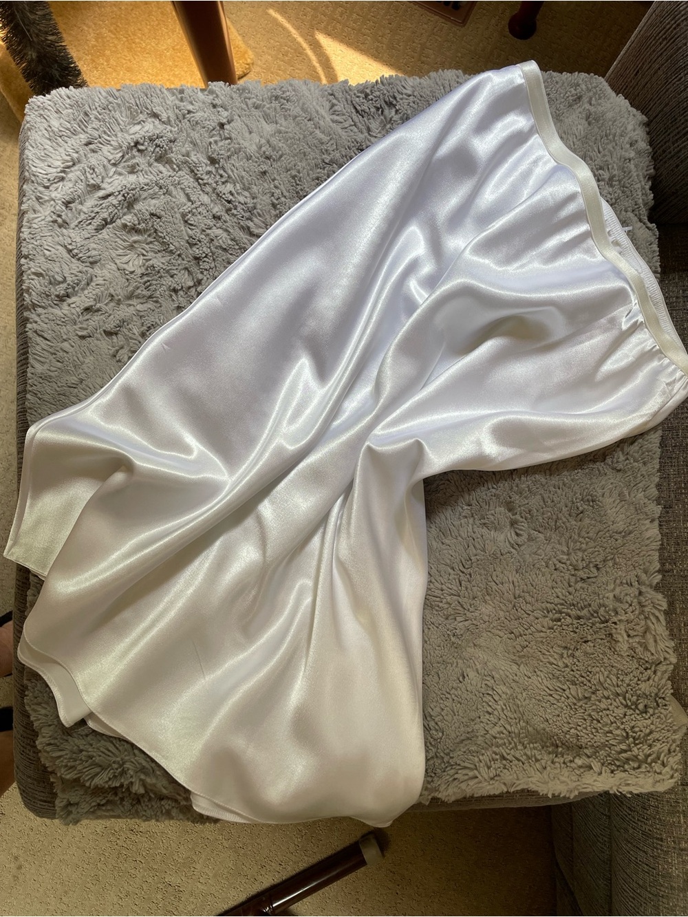 Fits size small. Vintage MARKS & Spencer slip. Plastic tag attached but tag lost